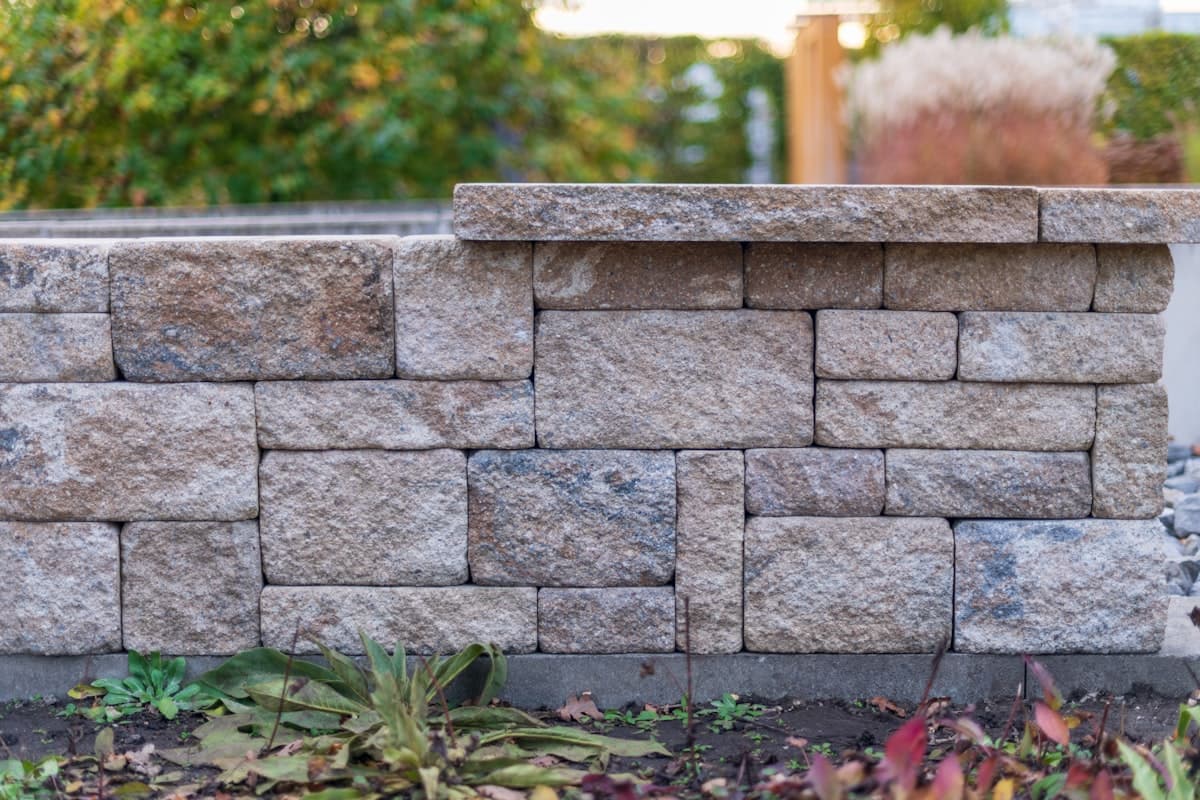 How to Build a Retaining Wall: DIY Guide for Brisbane